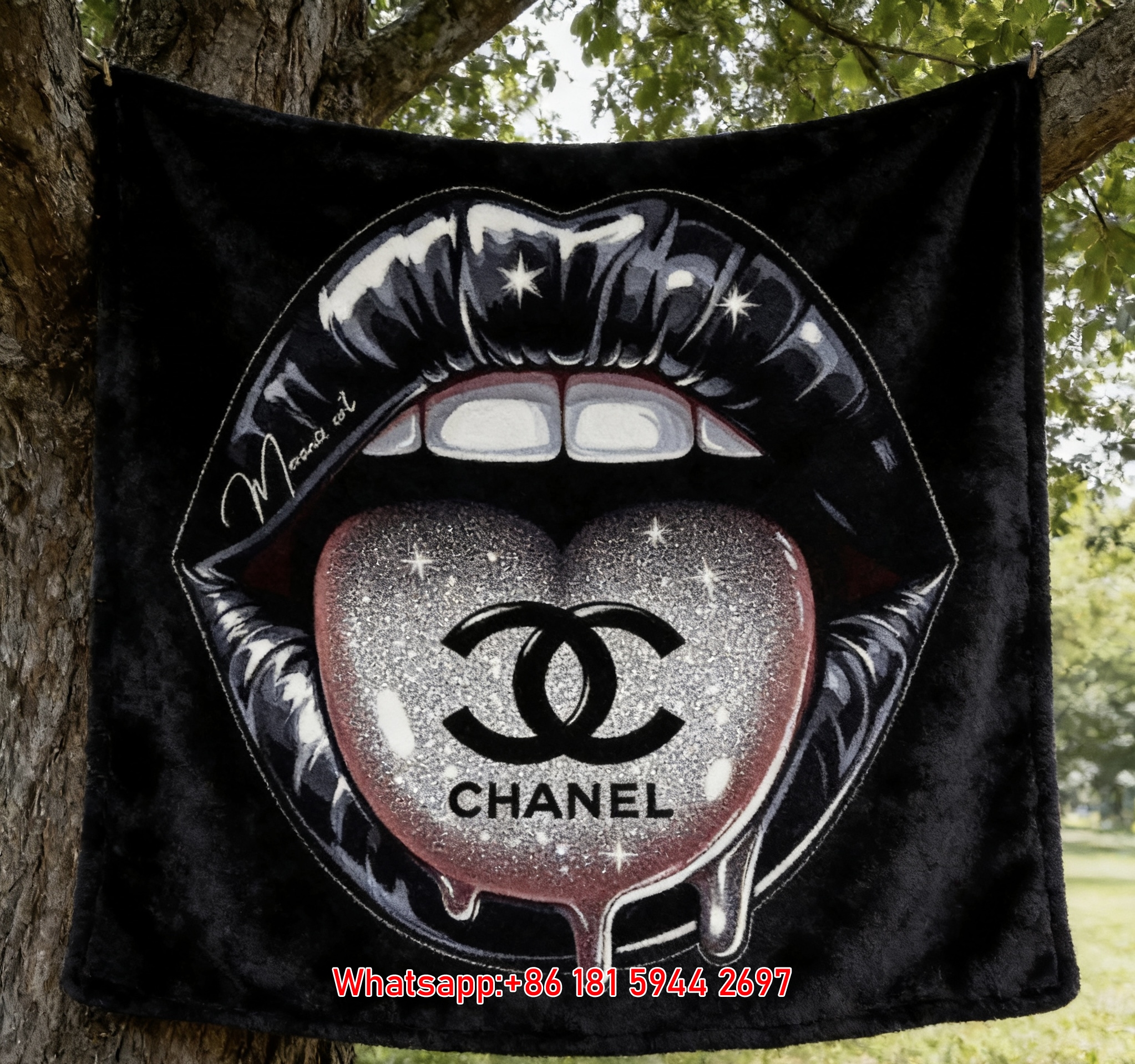 Glam Glitter Chanel Lips & Double C Logo Flannel Sofa Throw Blanket IMG_6977